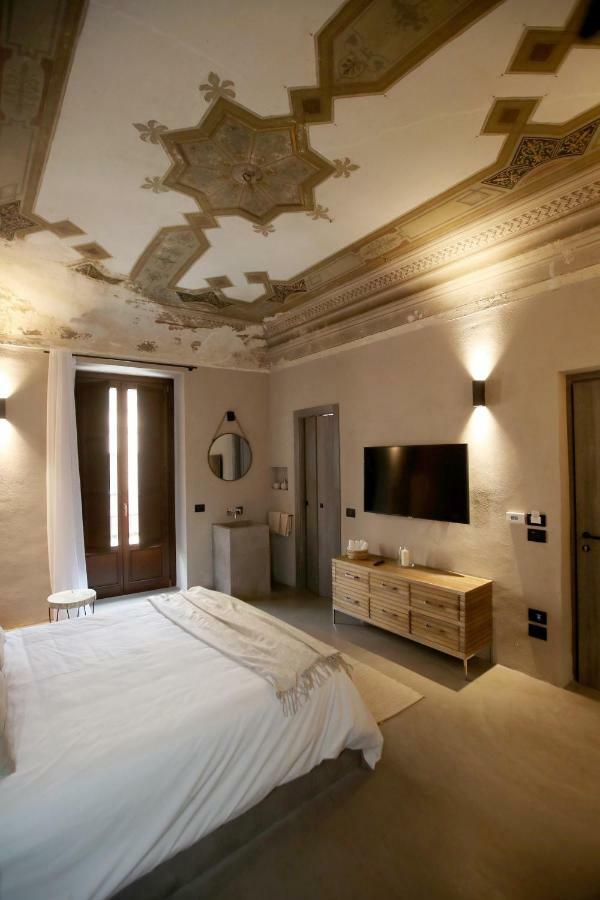 Casa Nostra Luxury Suites & Spa Палермо Екстериор снимка